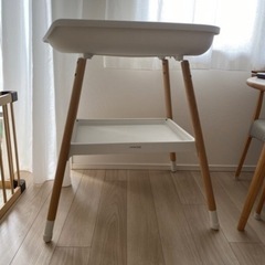 オムツ台の画像