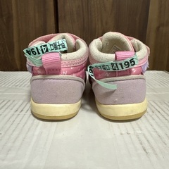 13.5センチ　ニューバランススニーカーの画像