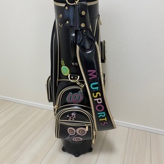 【美品】 MU SPORTS（エムユースポーツ）ゴルフキャディバッグ フード付きの画像