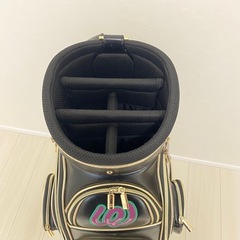 【美品】 MU SPORTS（エムユースポーツ）ゴルフキャディバッグ フード付きの画像