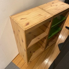 IKEA 子供用　棚
の画像