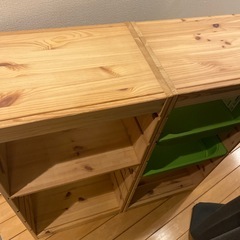 IKEA 子供用　棚
の画像
