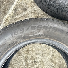 195/65R15 195 65 15 スタッドレス 
4本の画像