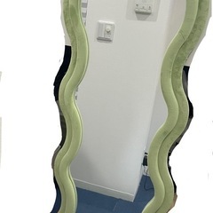 全身鏡 ウェーブミラー 韓国 鏡 全身 姿見鏡 ミッドセンチュリー モダン 玄関 かがみ おしゃれ 大型 160×60cm 立てかけ 大きい リビング 賃貸 一人暮らし 新生活 ミラエートの画像