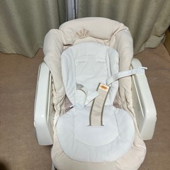 ハイローチェアテーブル付きの画像