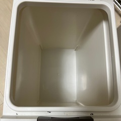 ゴミ箱２０リットルくらい？の画像