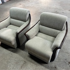 2人がけソファと1人がけソファ2脚！の画像