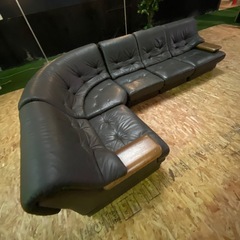 本革ソファーの画像