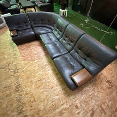 本革ソファーの画像