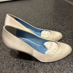 パンプスの画像