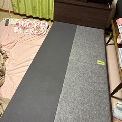 12日まで　ベッドフレーム　引き出し付きの画像