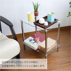 韓国風ガラスサイドテーブルの画像