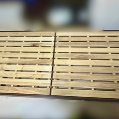 木製シングルベッドフレームの画像