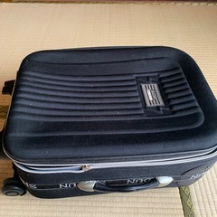 スーツケースの画像