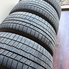 245/50/18冬ダンロップの画像