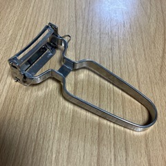 【無料】2パターン皮剥き器の画像