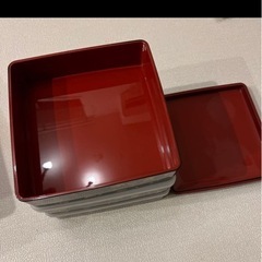 お重箱 引っ越しのため処分の画像