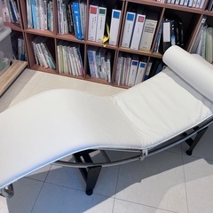 コルビジェLC4
の画像