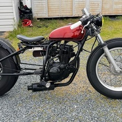 ヤマハ　TW200 バイク　の画像