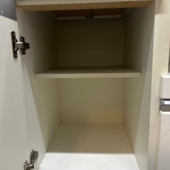 12月5日⭐︎道路沿いに出します♪白　カップボード 食器棚 キッチンボード レンジボード　の画像