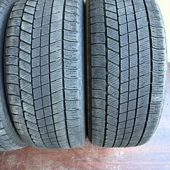 225/50/17冬VRX3の画像