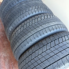 225/50/17冬VRX3の画像