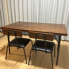 ダイニングテーブル　チェア2脚セットの画像