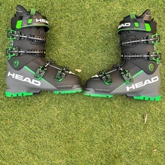 ＨＥＡＤ2024年モデルスキー板163㎝、ＨＥＡＤ靴26.5㎝
セットの画像