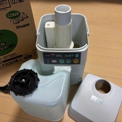 加熱式加湿器　東芝　KA-720D【取りに来れる方】の画像