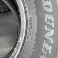 ダンロップ　ウインターマックス　スタッドレス　265\70R16 ランクル60 70 80 プラド　日本製　2015年製　冬用タイヤの画像