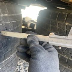 ダンロップ　ウインターマックス　スタッドレス　265\70R16 ランクル60 70 80 プラド　日本製　2015年製　冬用タイヤの画像