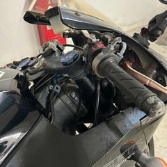 大型バイクCBR600の画像