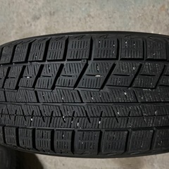 ヨコハマ　205/65R16 冬タイヤの画像
