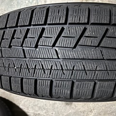ヨコハマ　205/65R16 冬タイヤの画像