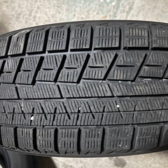 ヨコハマ　205/65R16 冬タイヤの画像