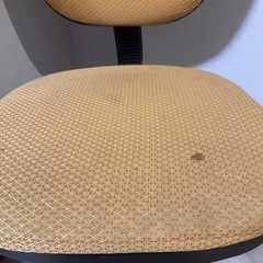 キャスター付きイスの画像