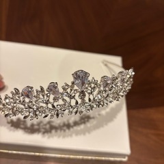 ティアラの画像