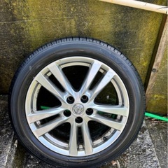 52エルグランド 純正ホイールの画像