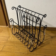 ワイヤーブックスタンドです♪の画像