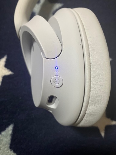 【高年式】SONY ワイヤレスノイズキャンセリングステレオヘッドホン　2023年製