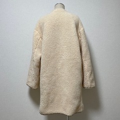 【２回着用】リバーシブルボアブルゾン レディースＬサイズの画像