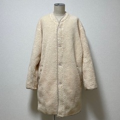 【２回着用】リバーシブルボアブルゾン レディースＬサイズの画像