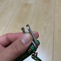 FOLDING 6 TOOL 折りたたみドライバーセットの画像