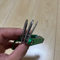 FOLDING 6 TOOL 折りたたみドライバーセットの画像