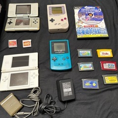 昔のゲーム機とソフトの画像