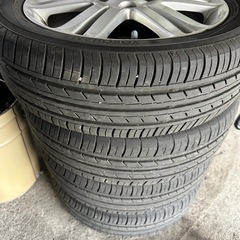 タイヤバリ山！ダイハツ純正15インチホイールの画像