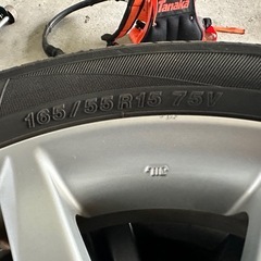 タイヤバリ山！ダイハツ純正15インチホイールの画像