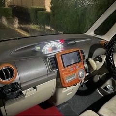 人気のタントスライドドア 車検今年12月までの画像