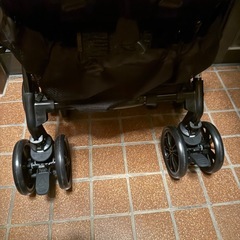 試乗のみ　スゴカル エッグショック LA(1台)【コンビ】[軽量 コンパクト 両対面 ハイシート 通気]の画像