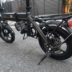 Aidde 電動アシスト自転車 折り畳み式カーキー一部修理必要性あり。の画像